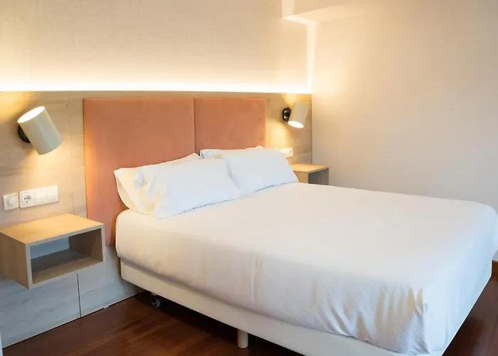 Hotel Parking Miradoiro De Belvis