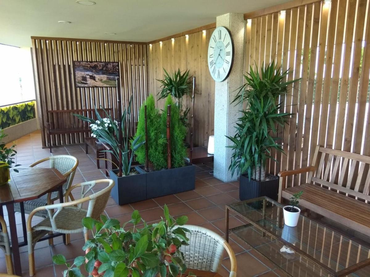 Hotel Parking Miradoiro De Belvis 2*