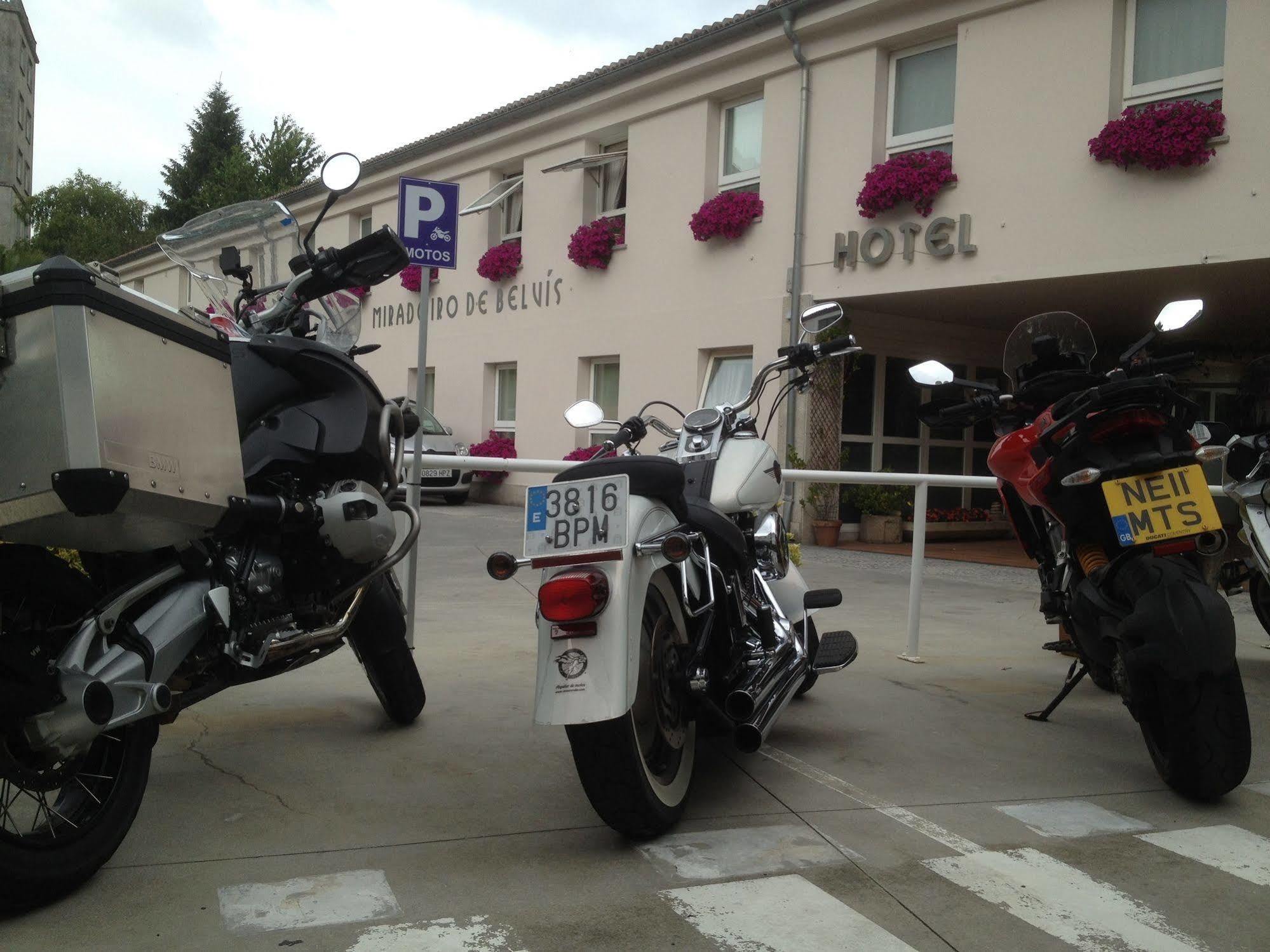 Parking Miradoiro De Belvis Hotel 2*
