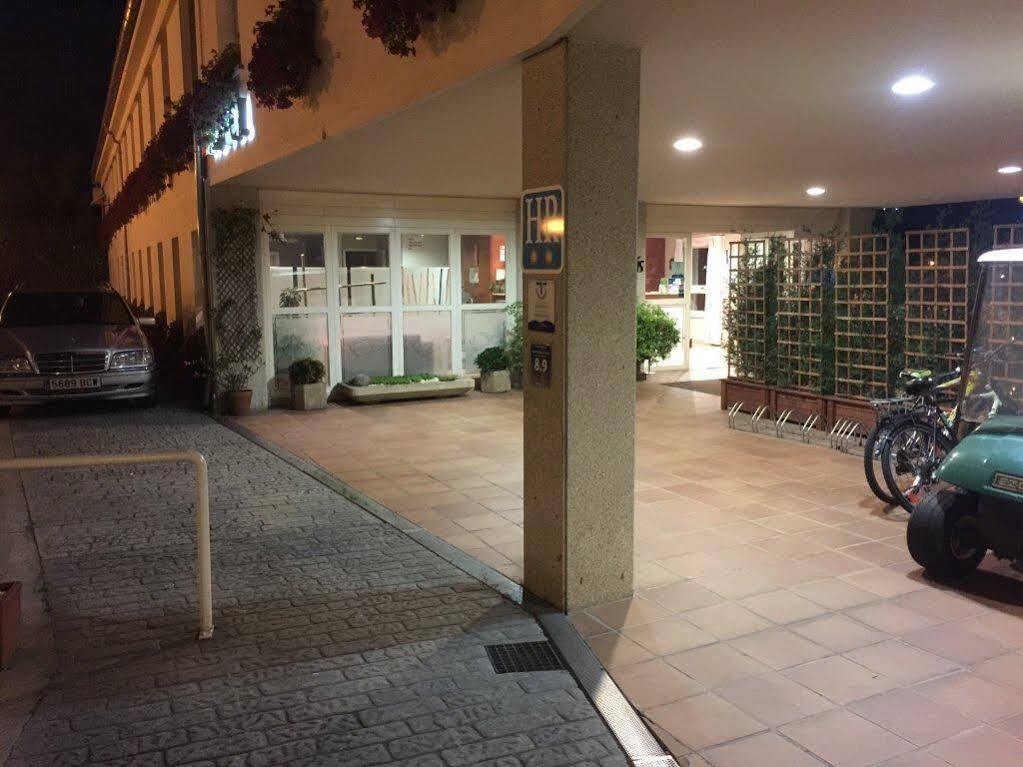 Parking Miradoiro De Belvis 2*